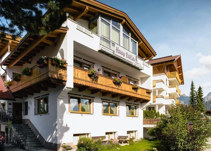 Haus Raetia